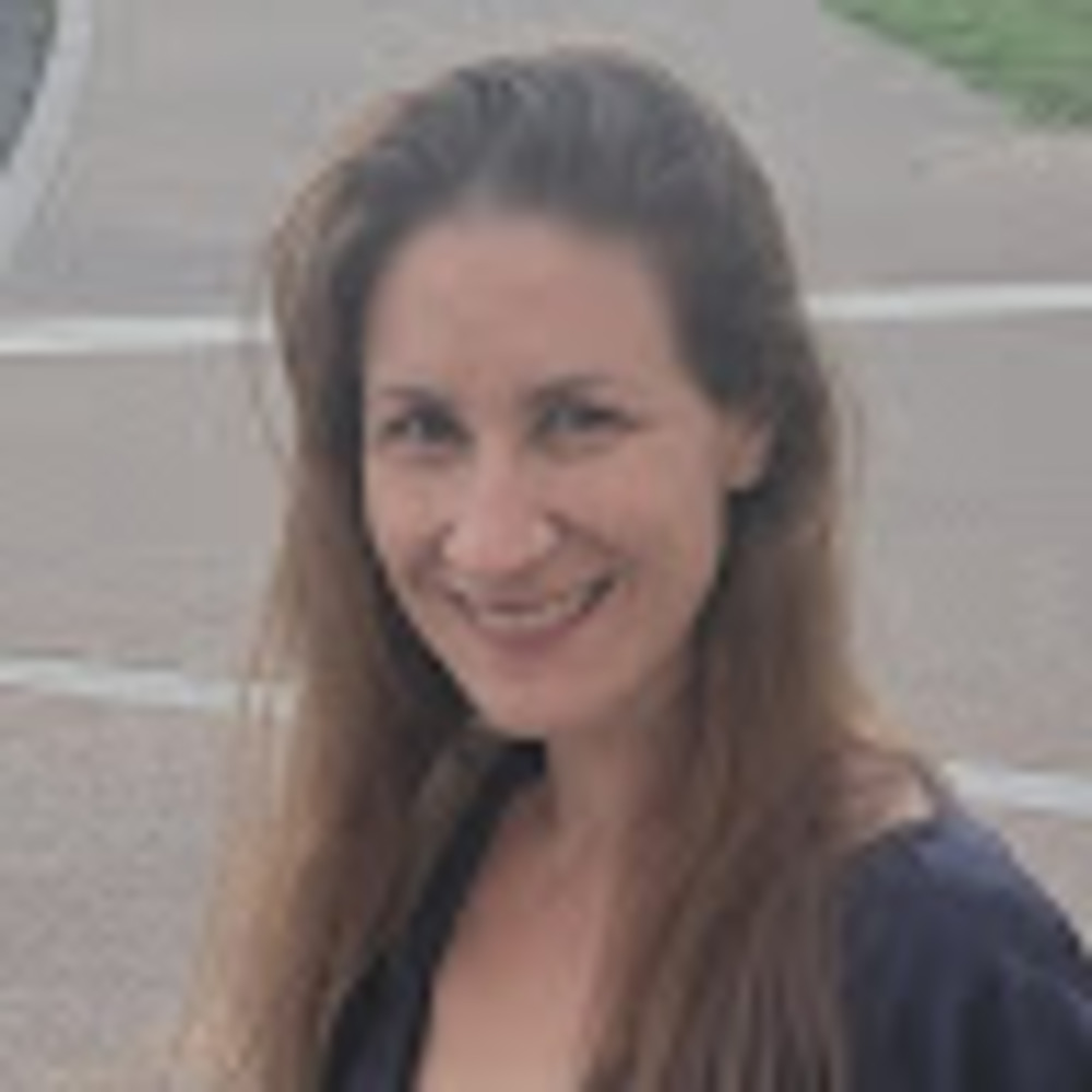 Meet your Posher, Becca